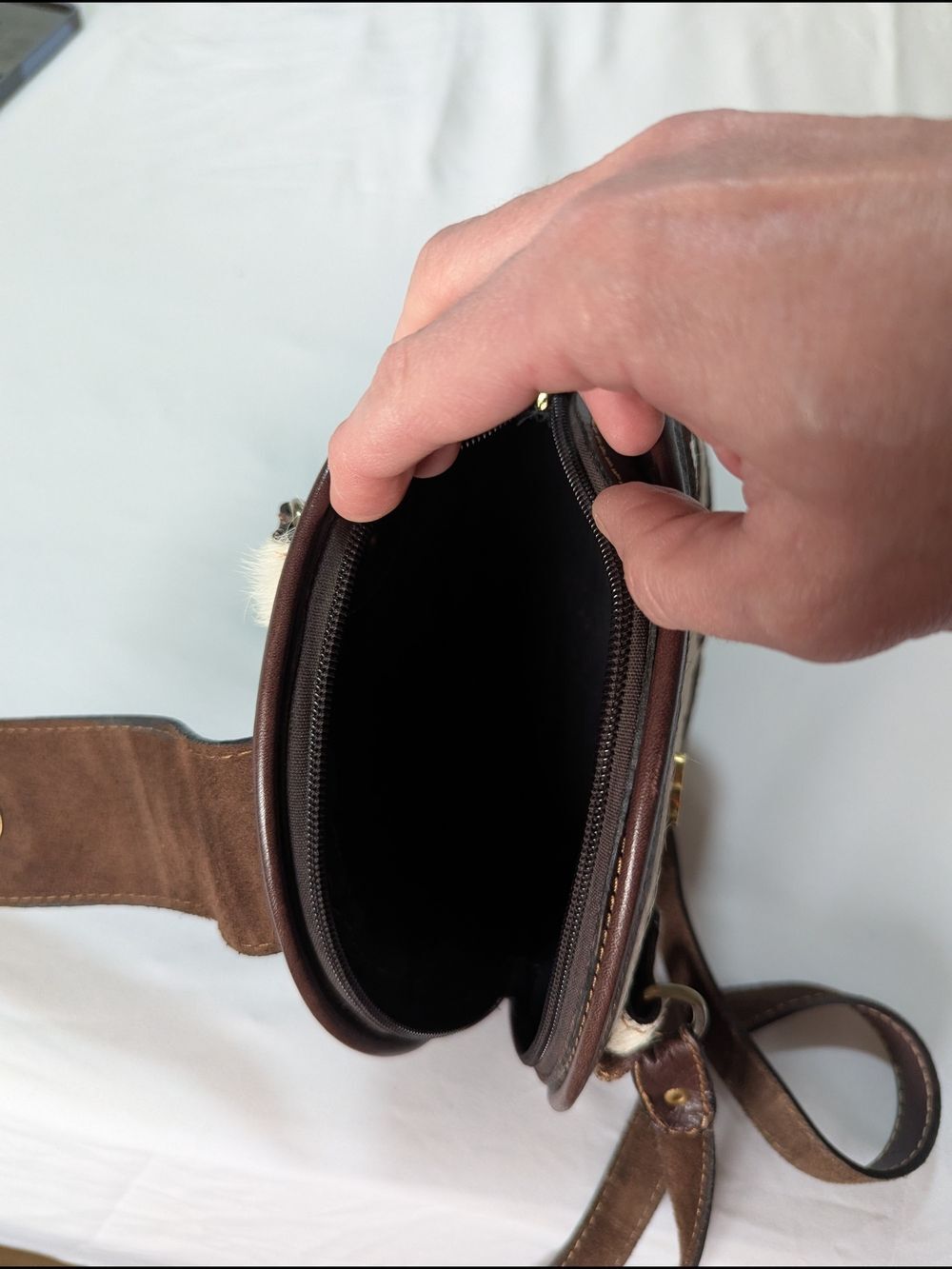 Brown Cowhide Leather Crossbody Bag - Picture 6 of 9